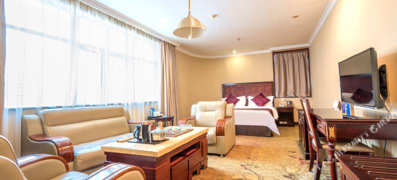 太阳岛假日酒店(深圳罗湖国贸地铁站店)图片