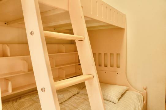 悠家精品海南店102公寓(环市一路分店)