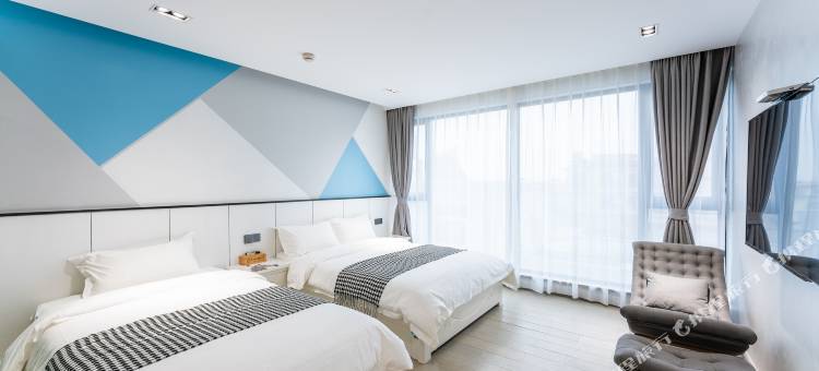 嵊泗海隅民宿(南长途沙滩店)图片