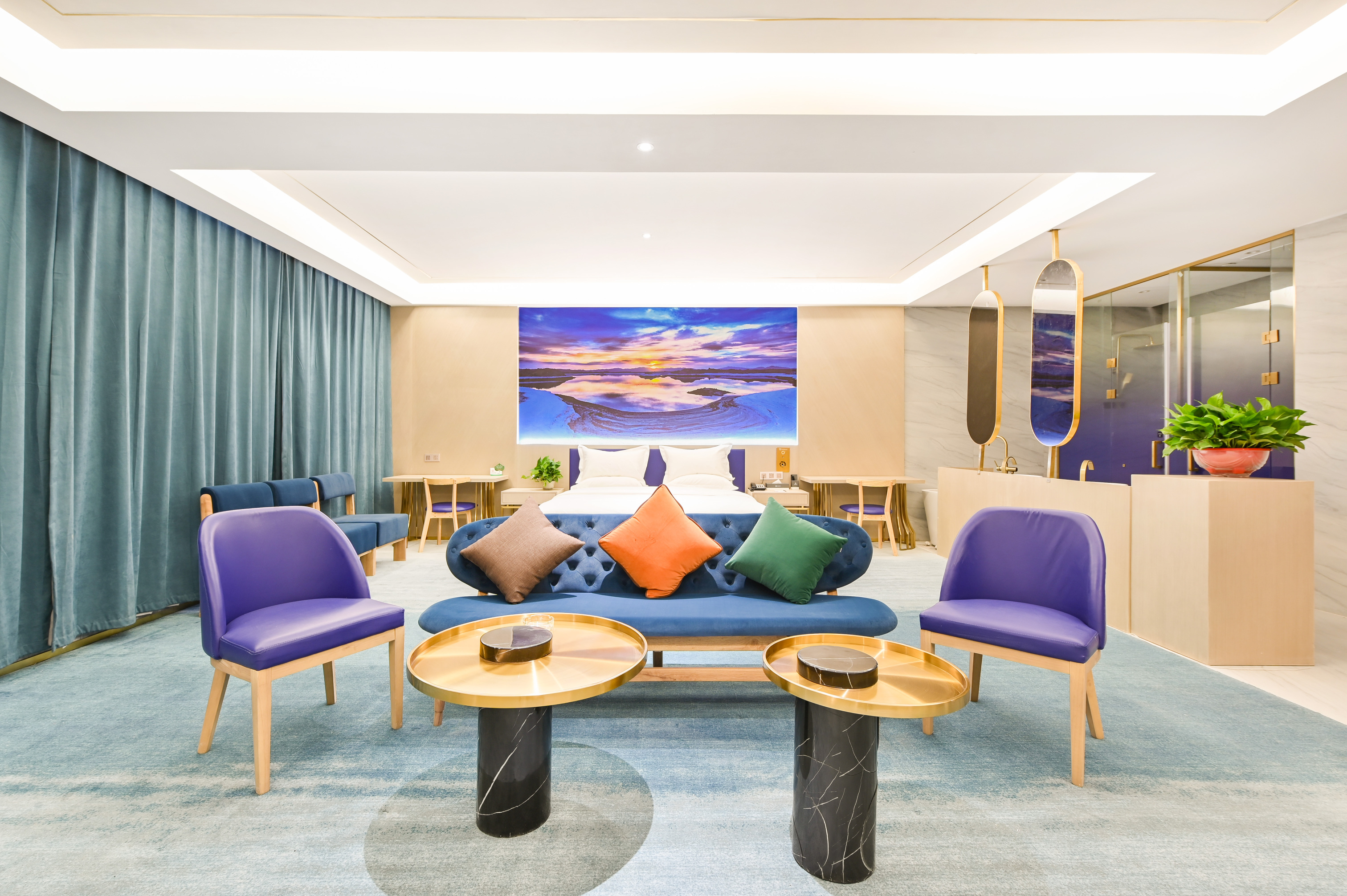 Haixi Prefecture Sky Mirror Vista Hotel (Da Qaidam Feicui Pedestrian Street) Over view