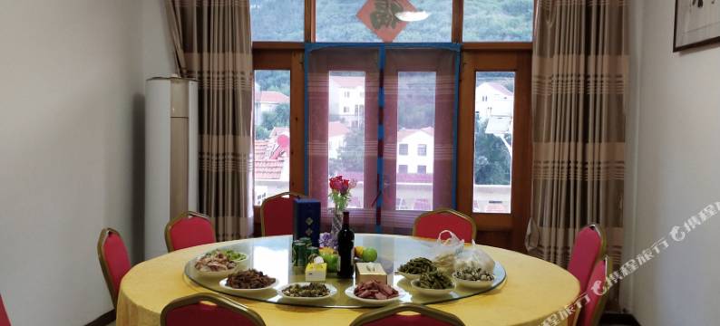 青岛翠林精品民宿图片