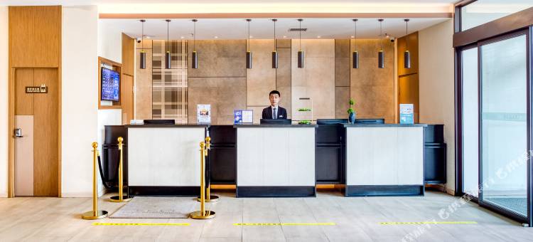 如家精选酒店(长春会展中心世纪广场店)图片