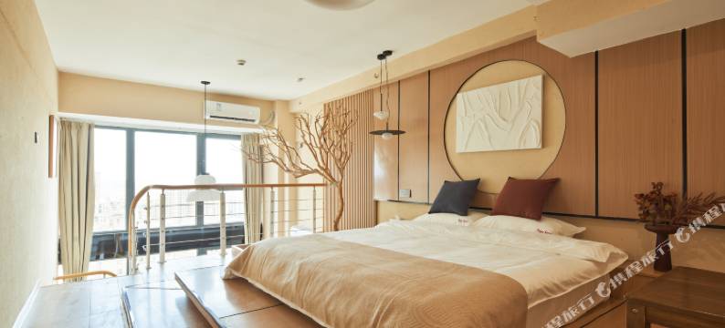 宅小猪LOFT设计师公寓(淮安金地中心万达广场店)图片