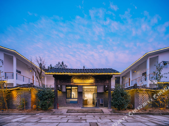 花筑·利川凡舍匠心温泉民宿