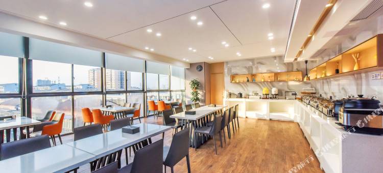 岳阳凯宾斯假日酒店图片