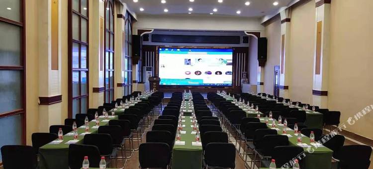 新乡县京华园宾馆图片