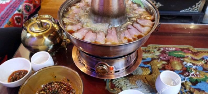 黑水基若山庄(达古冰川店)图片