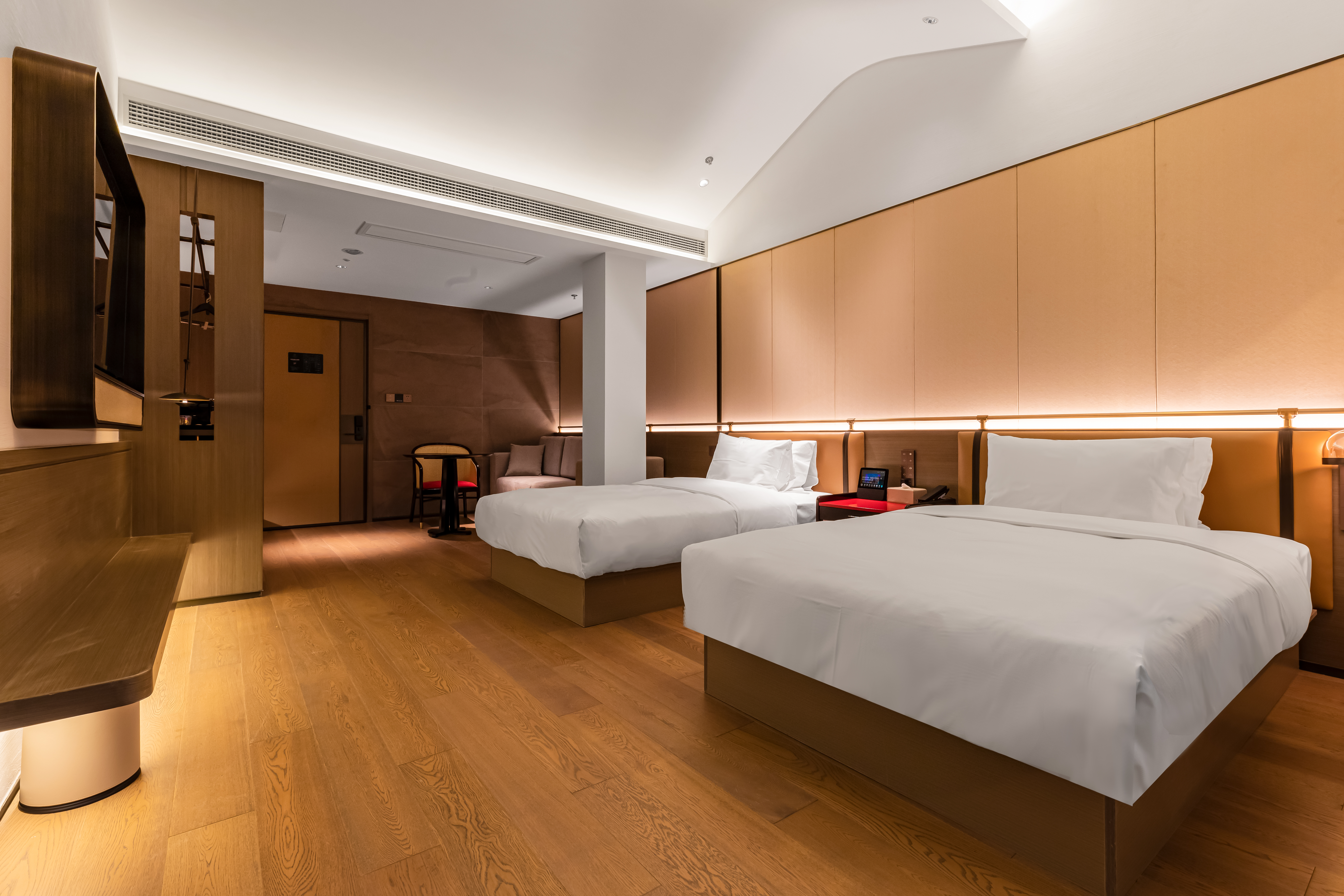 Nanjing Guildford HotelOver view