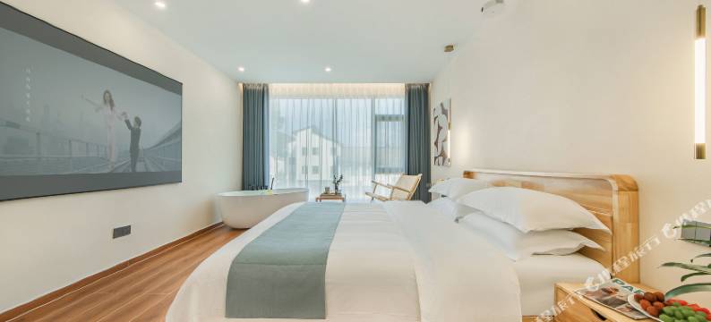 安吉怡洁亲子溯溪度假美宿(安吉云上草原熊猫探险部落乐园店)图片