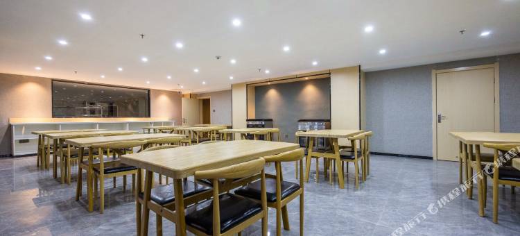 云航假日酒店(兰州新区中川机场T3航站楼店)图片