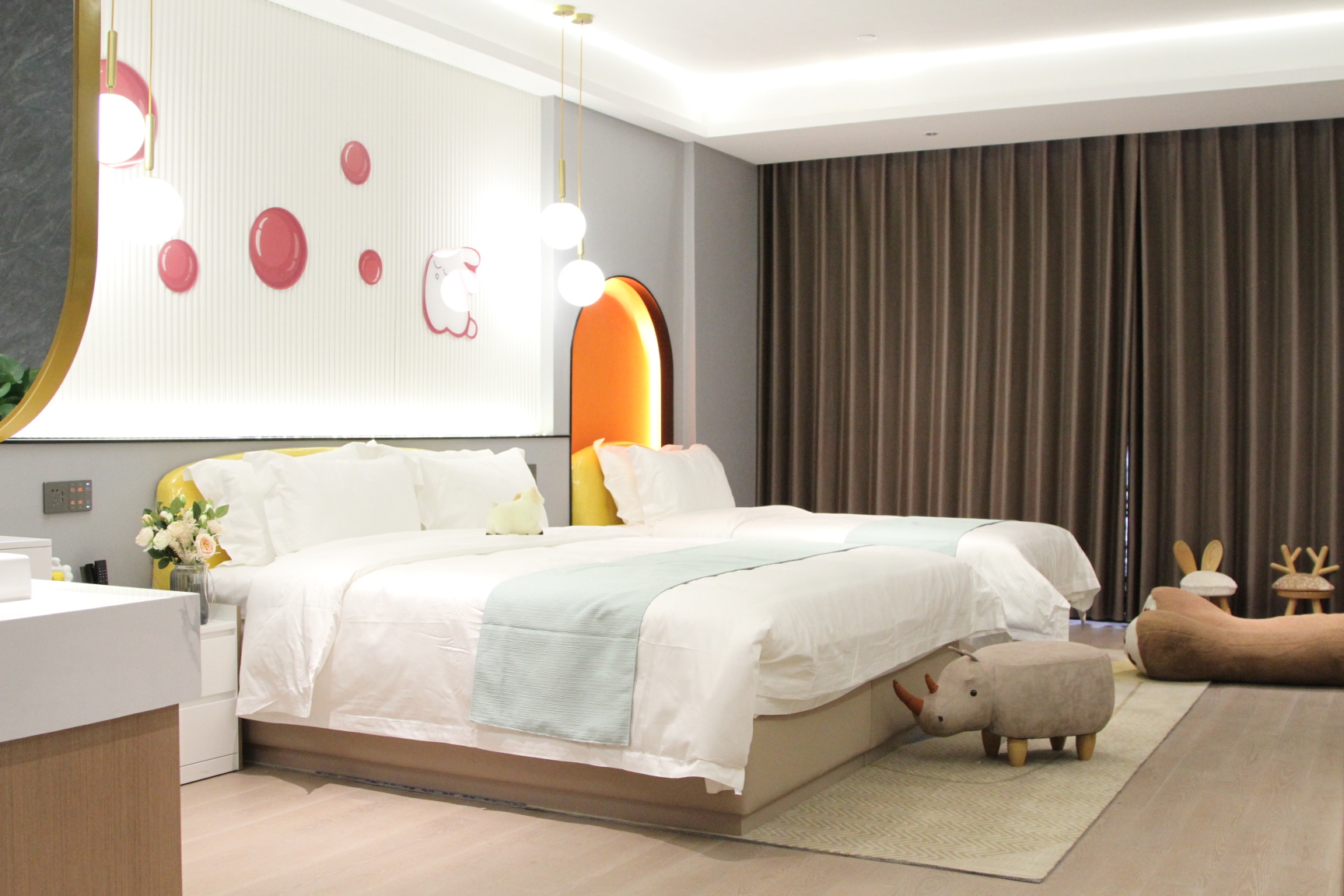 Hancheng Yijia Wenjing Hotel Over view