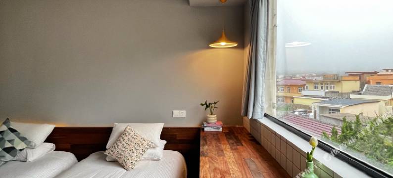 嵊泗佰客·壹宿海景美宿(左岸公路店)图片