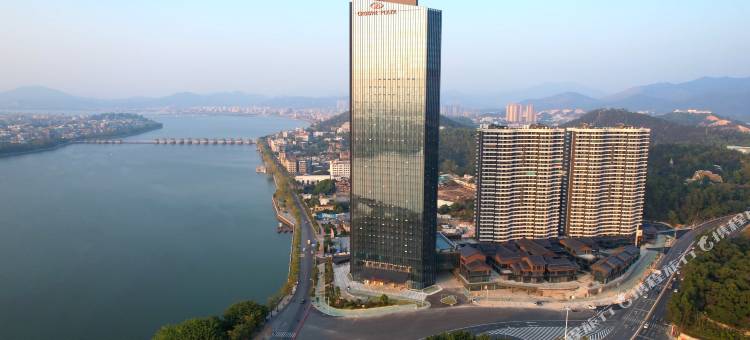 潮州韩滨天宸公寓(腾瑞外滩湾店)图片