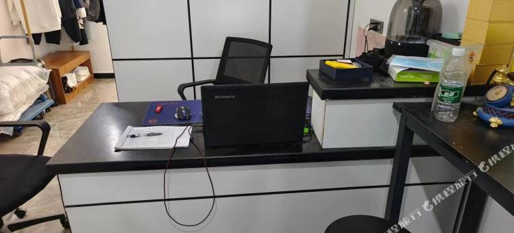 梦境观影民宿(文理学院天明财富广场店)图片