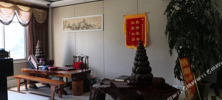 麻栗坡锦源商务酒店图片