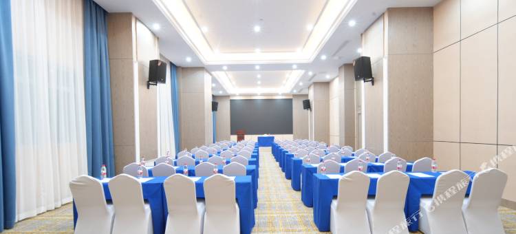 维也纳国际酒店(营山泰合新天地店)图片