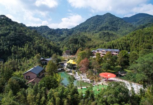 南崑山丹枫寨度假酒店外景图