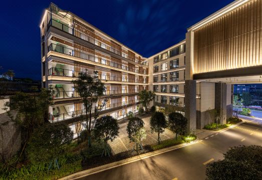 腾冲曼诏酒店（和顺里店）外景图