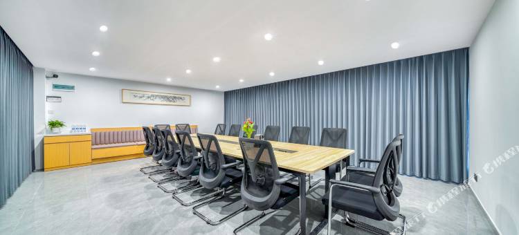 安吉花美时酒店图片