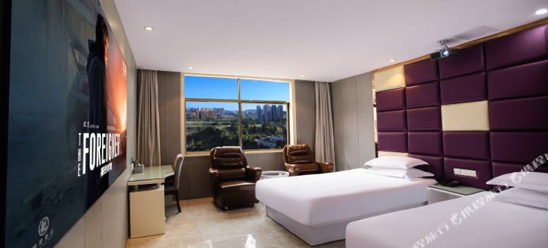 衢州百瑞巨幕影院酒店(国金中心水亭门店)图片