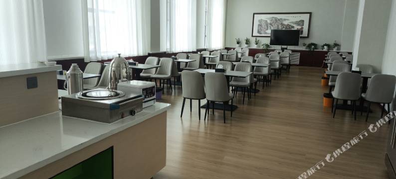 阿拉山口金港酒店图片