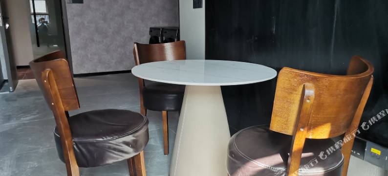 佛山军园轻奢酒店(广佛智城店)图片