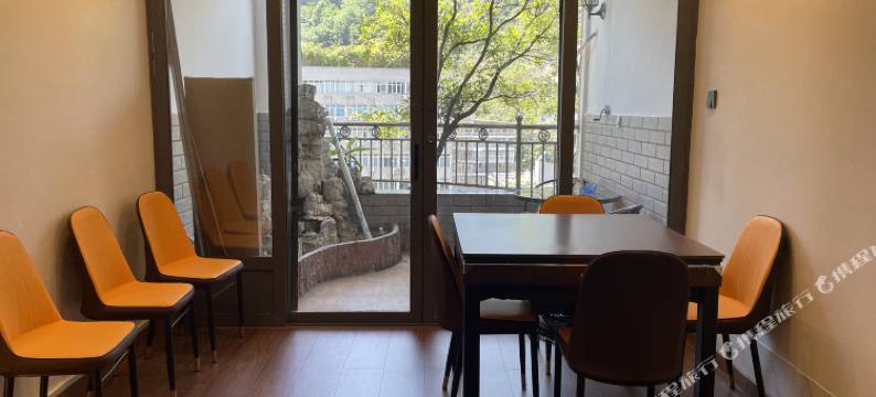 雅园·中空复式多家庭套房图片