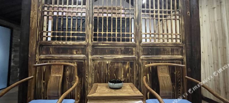 洛宫秋苑民宿(洛邑古城丽景门十字街店)图片