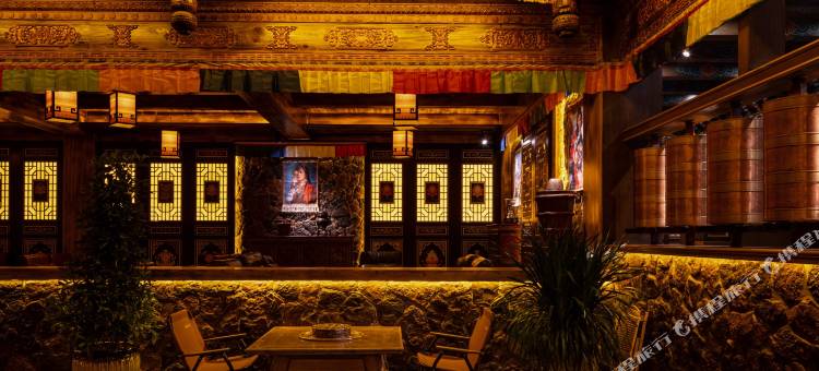松潘藏王传奇度假酒店(黄龙九寨高铁站店 )图片