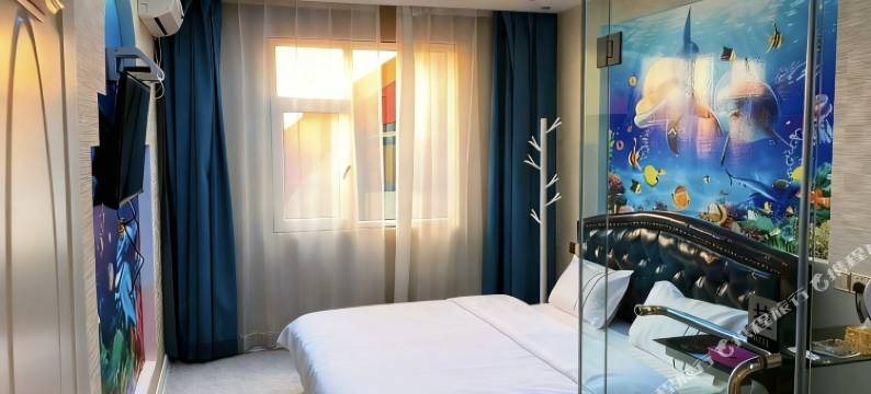 爱情海主题酒店(晋中山西大学城店)图片