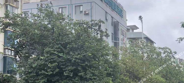灵狐电竞酒店(南宁玉洞金象地铁站店)图片