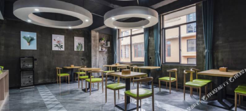 长沙千寻酒店(正荣财富店)图片