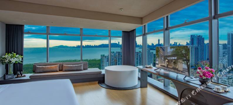 深圳滨河时代ICON LAB艾垦酒店(福田口岸店)图片