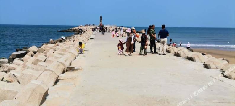 龙口枫林晚主题宾馆图片