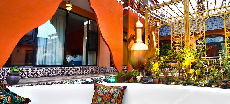 霍城漠之野民宿图片