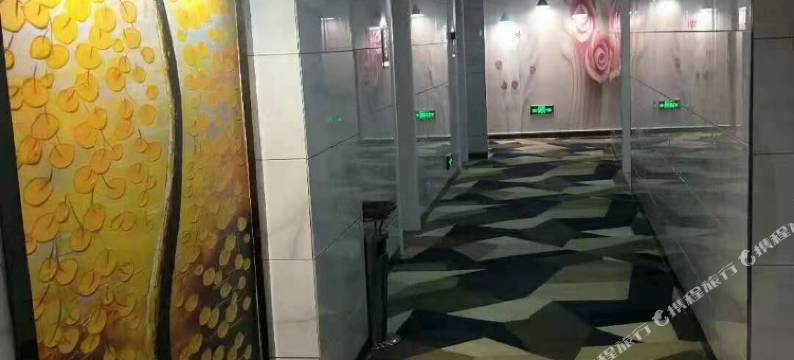 忠县她他酒店图片