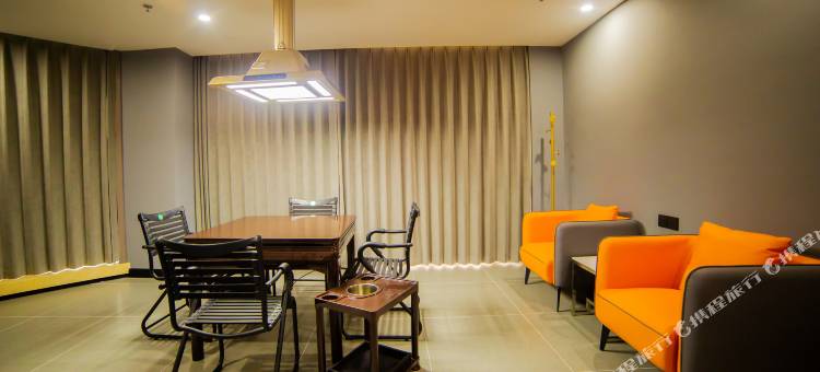 金梓源酒店(洪洞大槐树中心广场店)图片