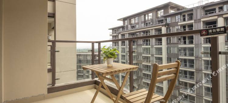 寓米酒店(峨眉山高铁站报国寺店)图片