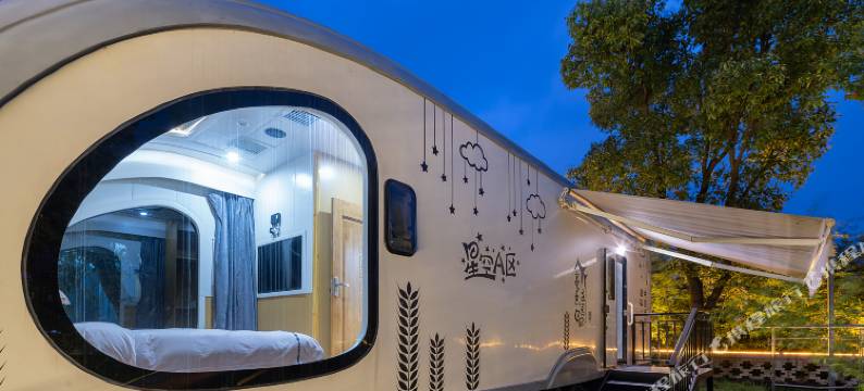 安吉白茶小镇COZY·亮点亲宠度假庄园(白茶观景平台店)图片