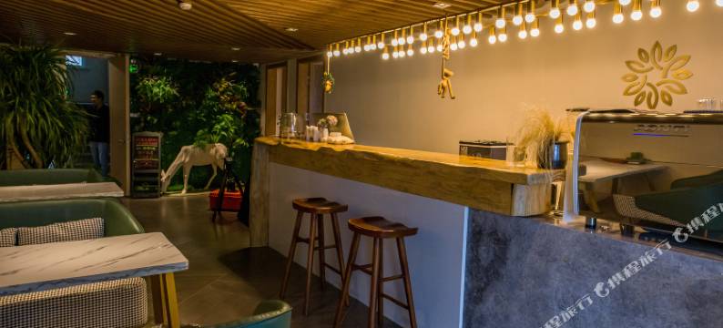 青岛境海漫居酒店(五四广场万象城店)图片