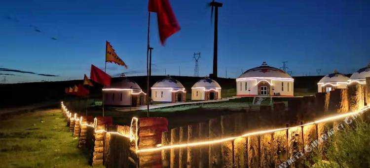 察右中旗鸿骏草原度假中心图片