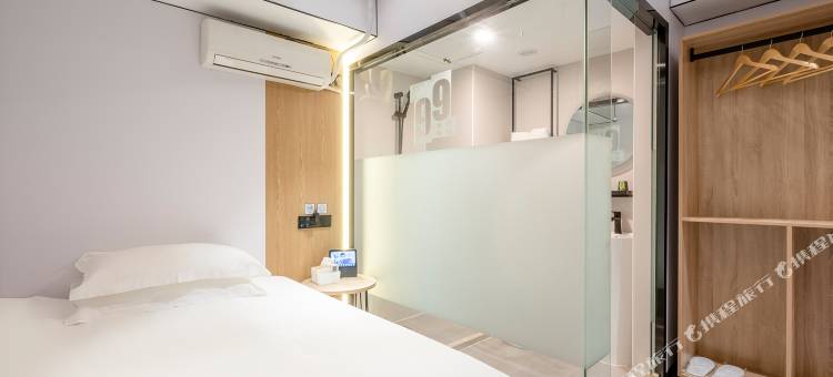 青季酒店MINI(成都红牌楼地铁站店)图片