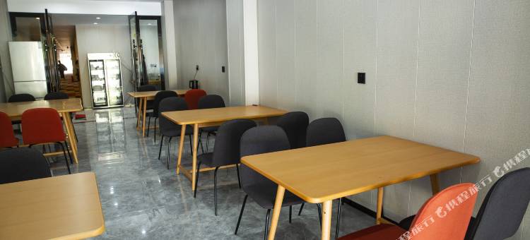 尚客优酒店(景德镇陶溪川创意广场店)图片
