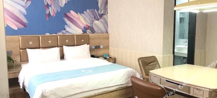 派酒店(洪洞莲花城店)图片