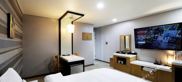 全州金岩洞白色酒店(White Tourist Hotel)图片