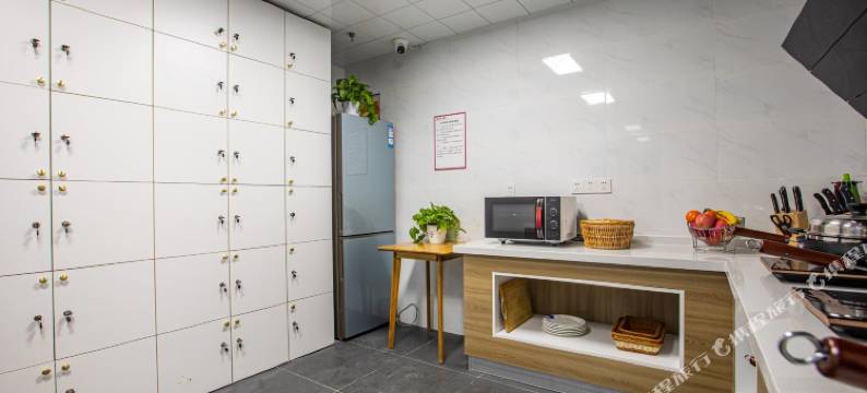 鑫龙假日酒店(黄岛金沙滩旅游度假区井冈山路地铁站店)图片