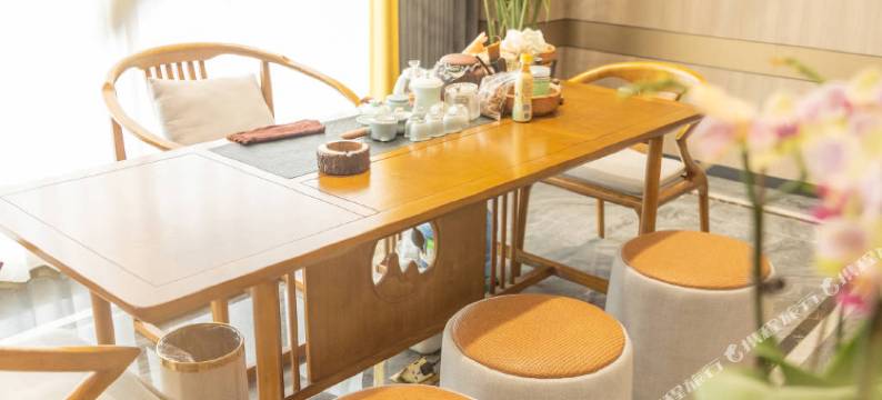 古镇印象酒店(芒市勐焕大金塔店)图片