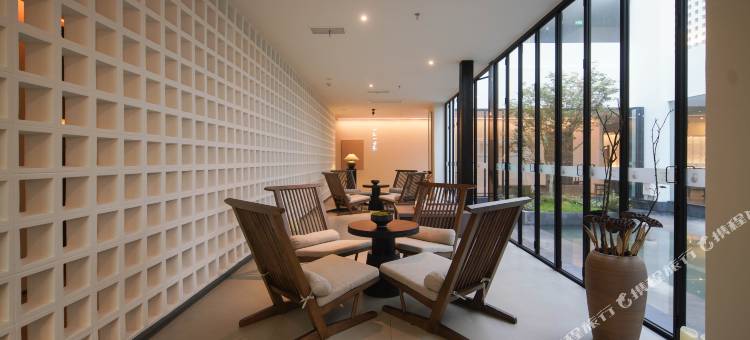 禅驿度假酒店(自贡方特恐龙王国店)图片