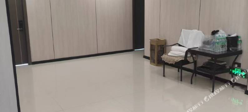 陆良晋泰公寓图片