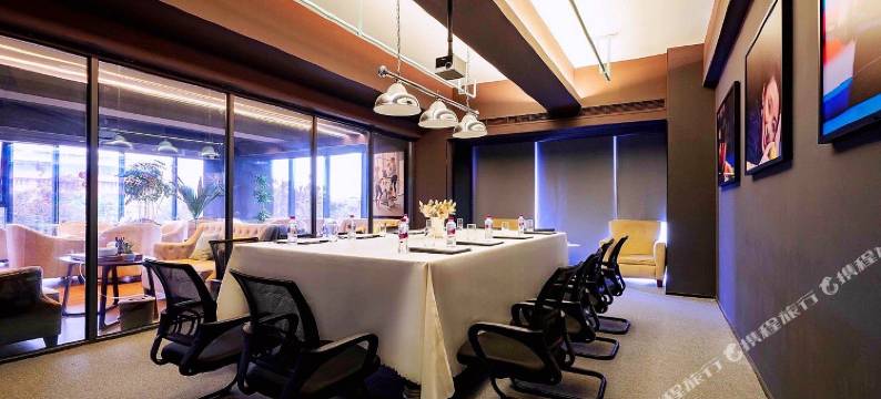 博睿名居公寓(成都金融城店)图片